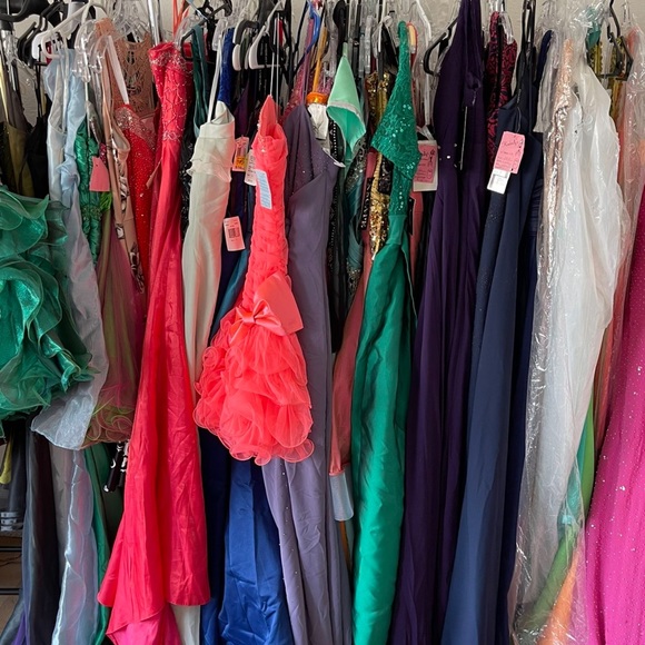 Prom Dress Lot - Picture 3 of 6